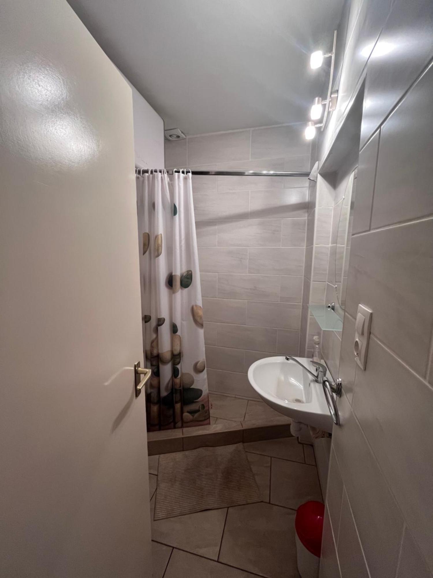 Abigel Apartman Морахалом Экстерьер фото