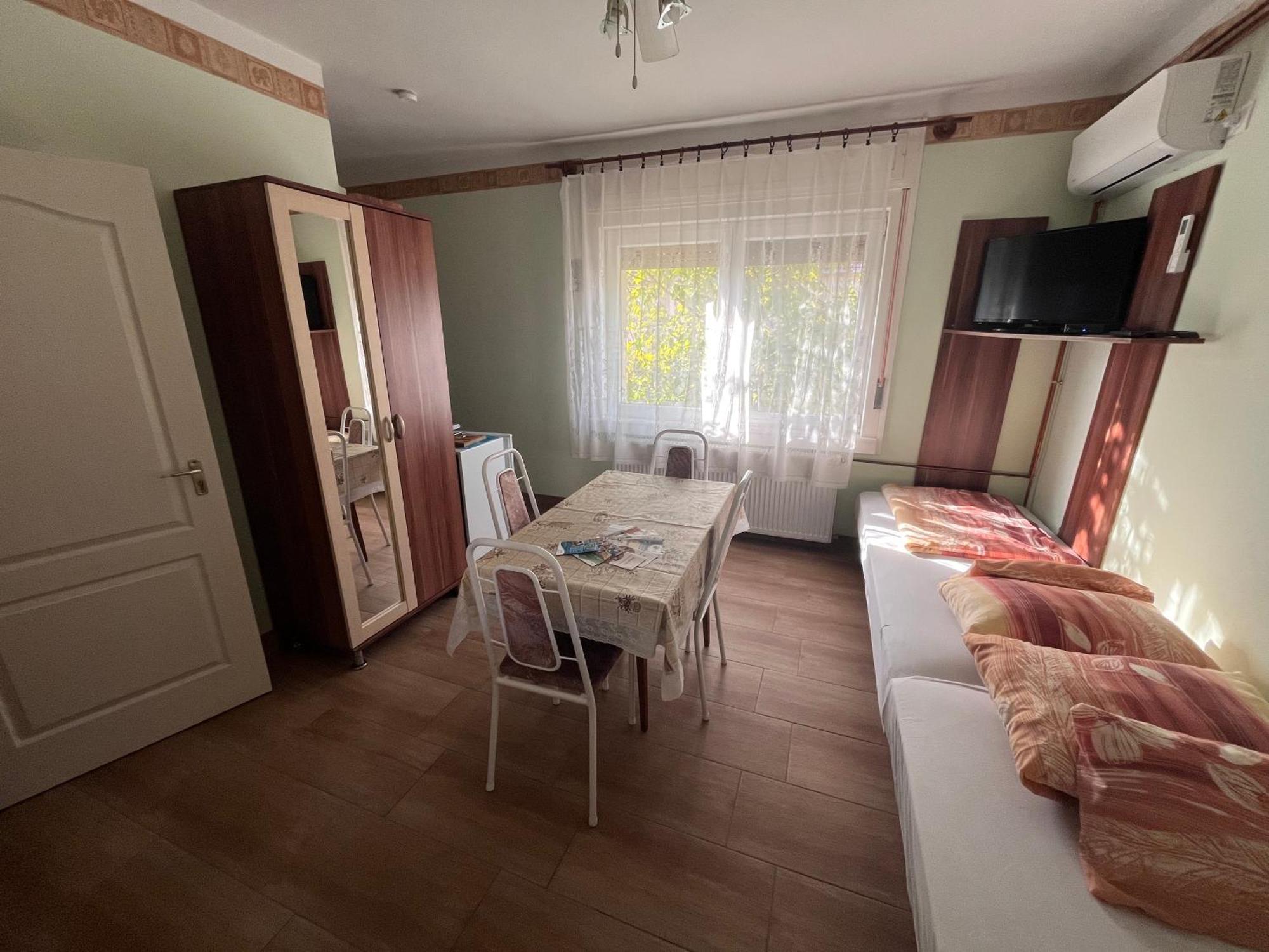 Abigel Apartman Морахалом Экстерьер фото