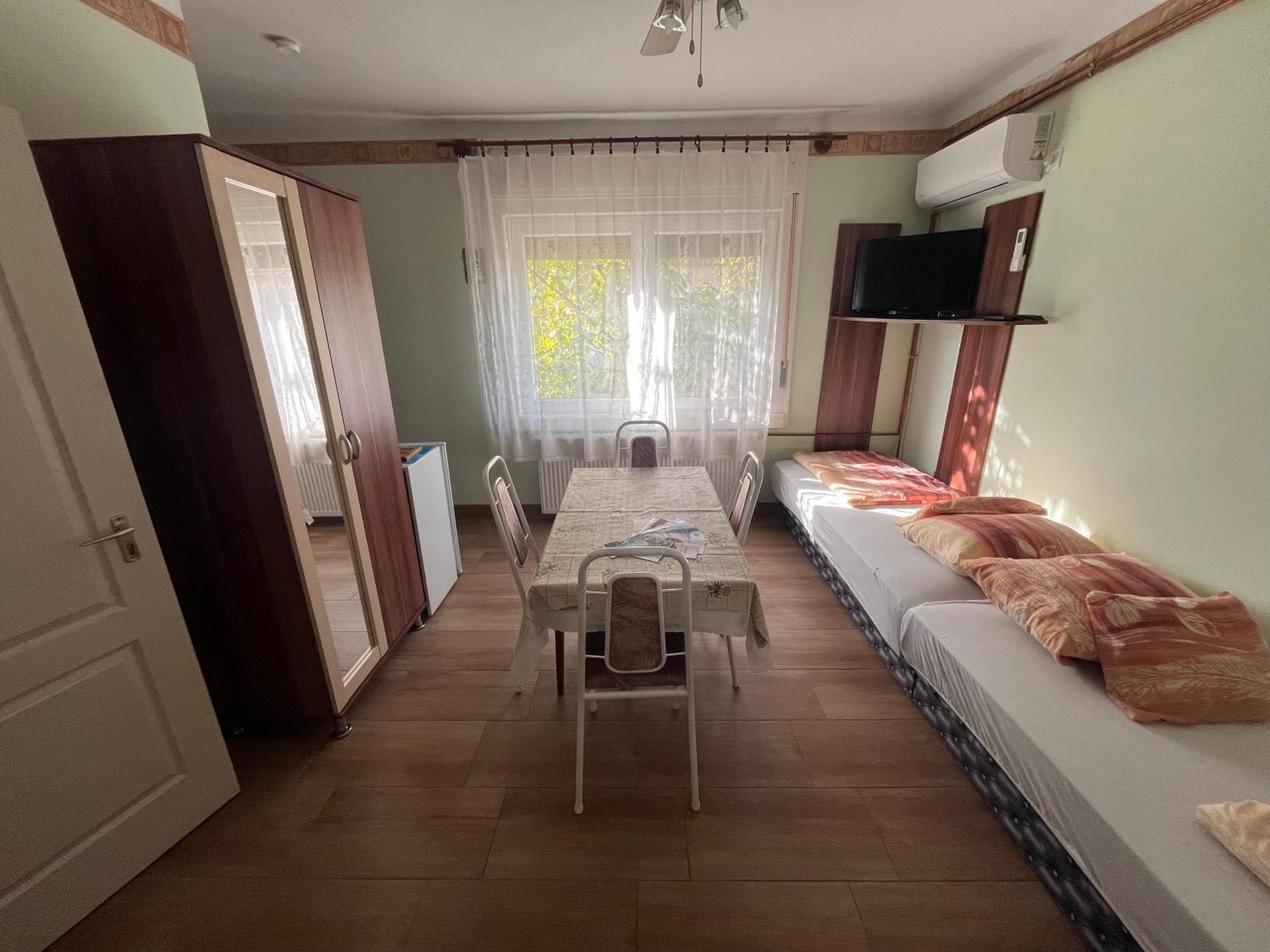 Abigel Apartman Морахалом Номер фото